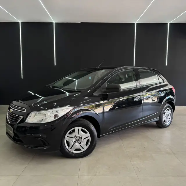 Carro Chevrolet Onix 2015 1.0 LT SPE/4