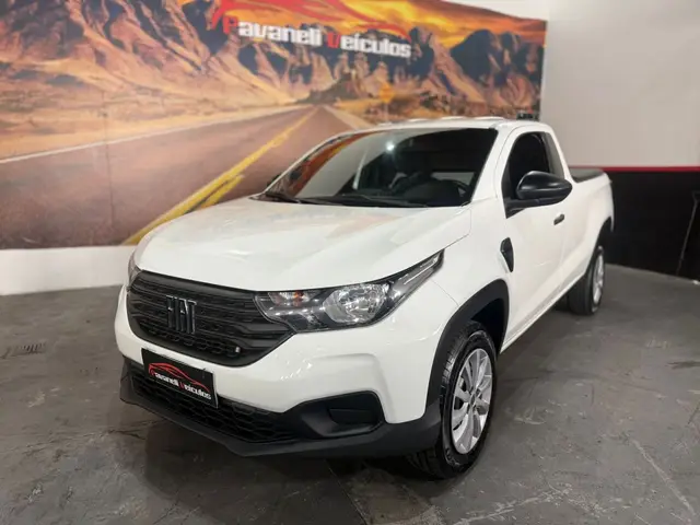 Carro Fiat Strada 2023 Endurance 1.4 Cabine Plus (Flex)