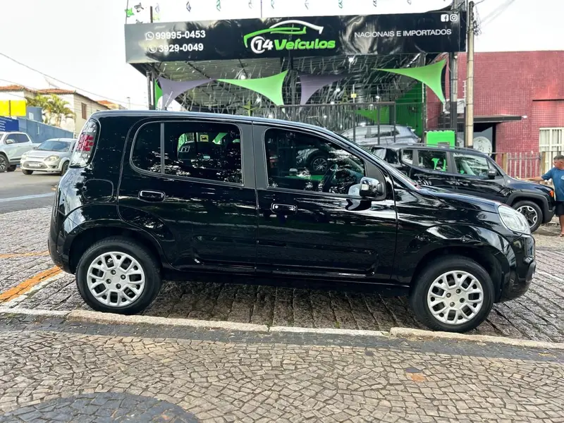Fiat Uno Evolution 1.4 8V (Flex) 4p