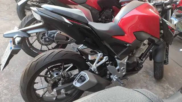 Moto Honda CB 300F Twister 2024 Standard