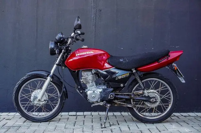Moto Honda CG 125 2005 Fan KS