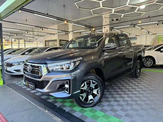 Carro Toyota Hilux Cabine Dupla 2020 Hilux 2.8 TDI SRX CD 4x4 (Aut)