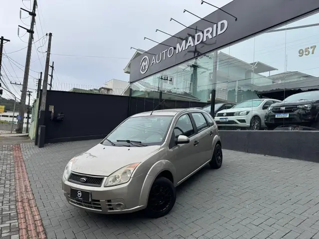 Carro Ford Fiesta Hatch 2008 1.0 (Flex)