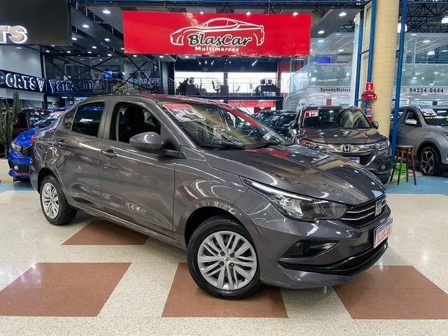 Carro Fiat Cronos 2024 Drive 1.3