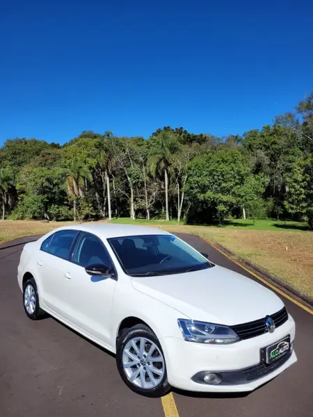 Carro Volkswagen Jetta 2012 2.0 Comfortline Tiptronic (Flex)