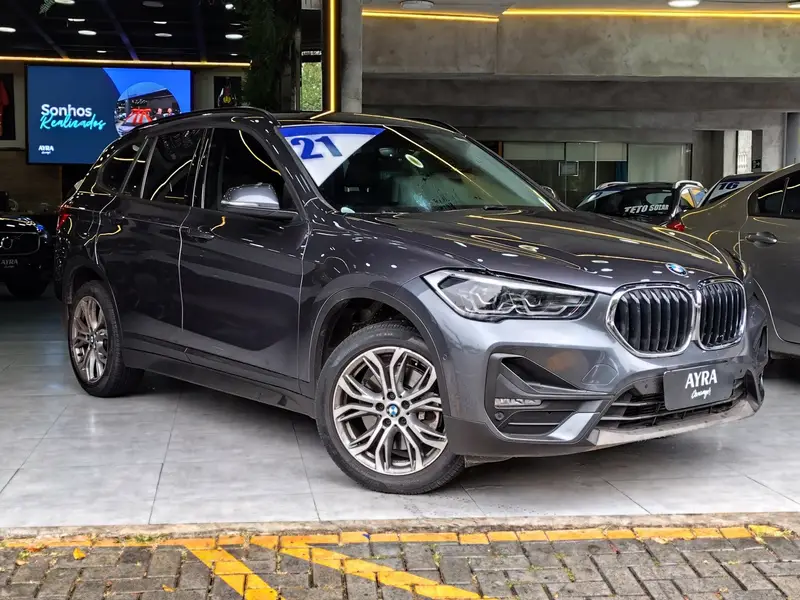 BMW X1 sDrive20i 2.0 Turbo (Aut.)