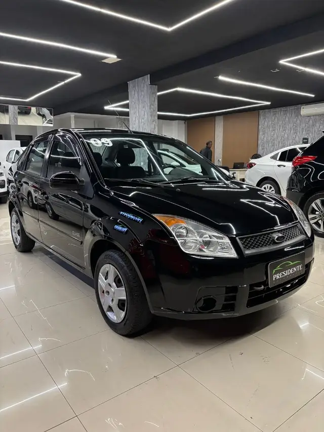 Carro Ford Fiesta Sedan 2009 1.6 (Flex)