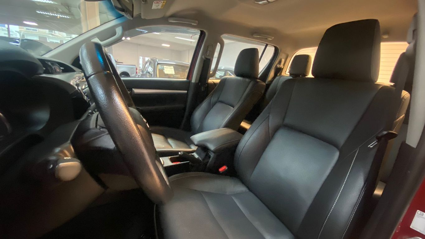 Hilux Cabine Dupla SRX 2.8 TDI CD 4x4 (Aut)