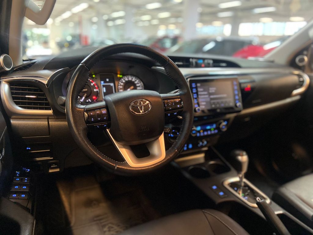 Hilux Cabine Dupla SRX 2.8 TDI CD 4x4 (Aut)