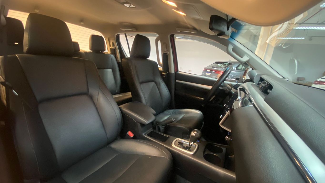 Hilux Cabine Dupla SRX 2.8 TDI CD 4x4 (Aut)
