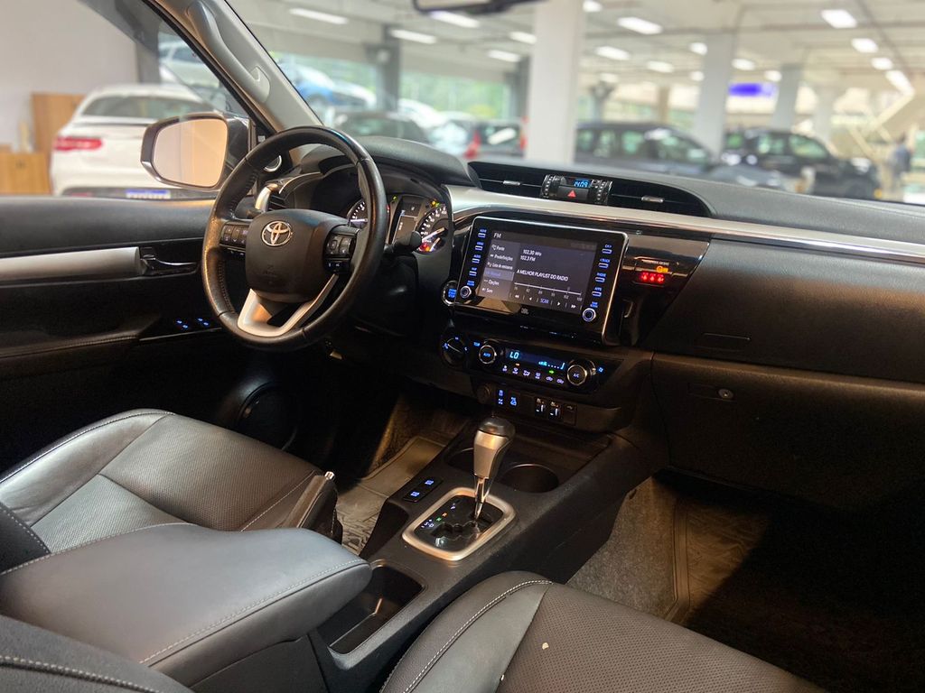 Hilux Cabine Dupla SRX 2.8 TDI CD 4x4 (Aut)