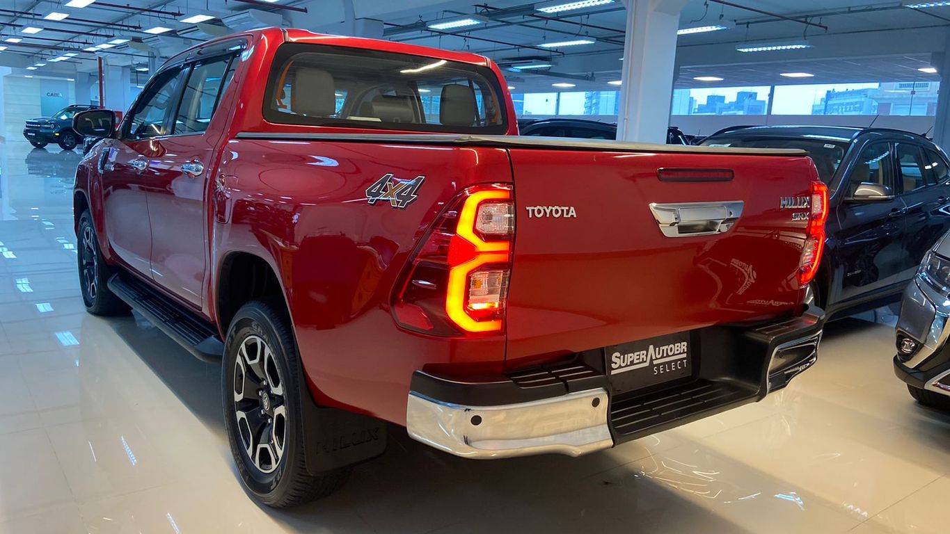 Hilux Cabine Dupla SRX 2.8 TDI CD 4x4 (Aut)