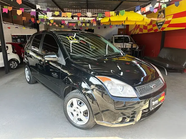 Carro Ford Fiesta Hatch 2010 1.6 (Flex)