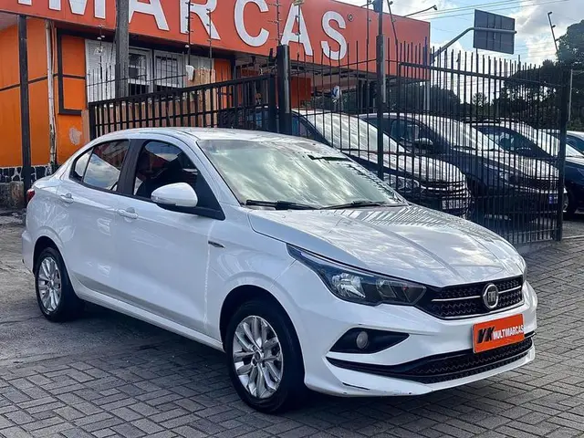 Carro Fiat Cronos 2019 1.3 Drive Firefly (Flex)