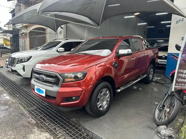 Carro Ford Ranger Cabine Dupla 2017 Ranger XLS 2.2 4x4 CD Diesel (Mec.)