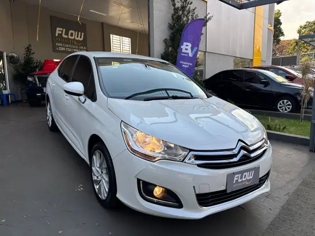 Carro Citroën C4 Lounge 2016 Tendance 2.0 16V (Flex)