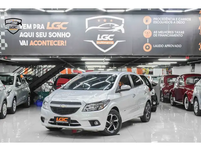 Carro Chevrolet Onix 2019 1.0 Joy SPE/4