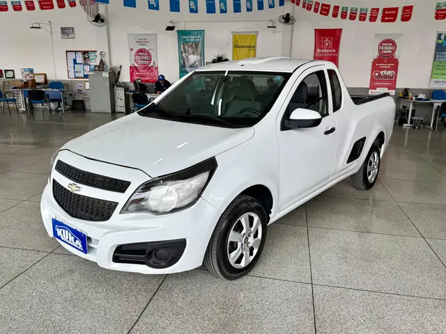 Carro Chevrolet Montana 2013 LS 1.4 (Flex)