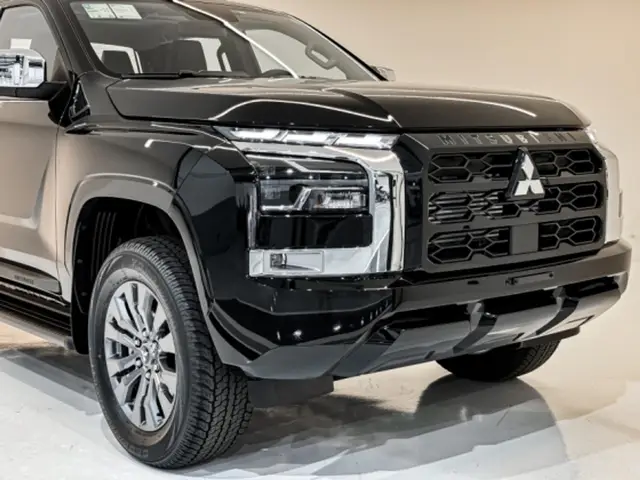 Carro Mitsubishi Triton 2026 HPE