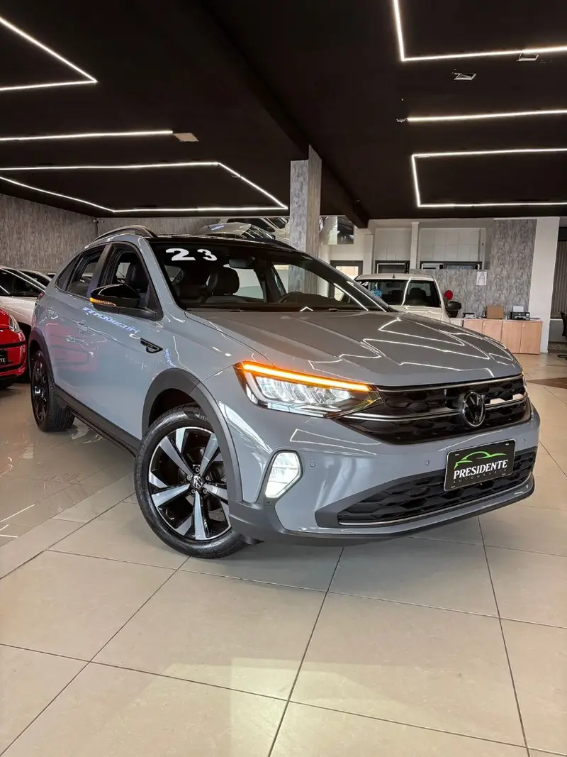 Volkswagen Nivus Highline 200 TSI