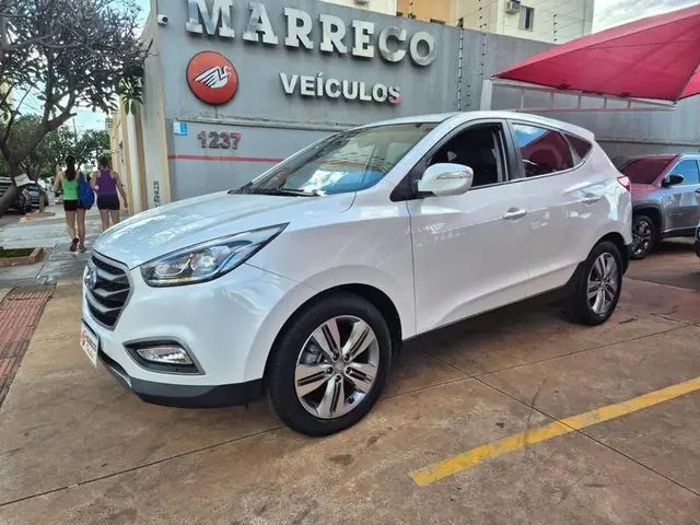 Carro Hyundai ix35 2020 2.0 2WD (Aut) (Flex)