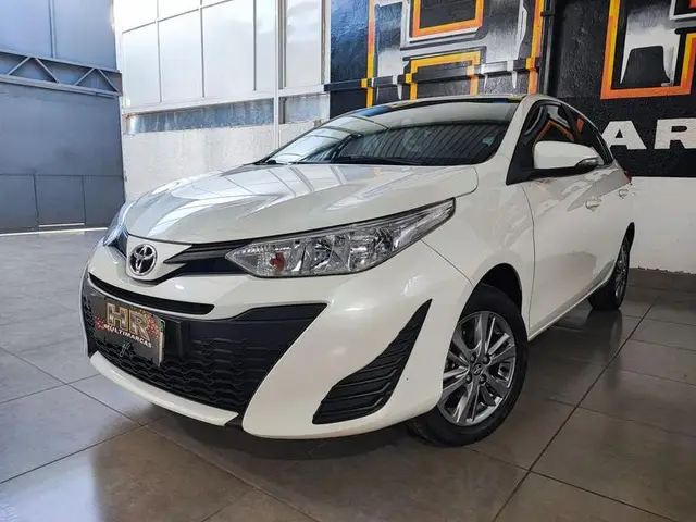 Carro Toyota Yaris 2020 1.5 X-Way Connect CVT (Flex)