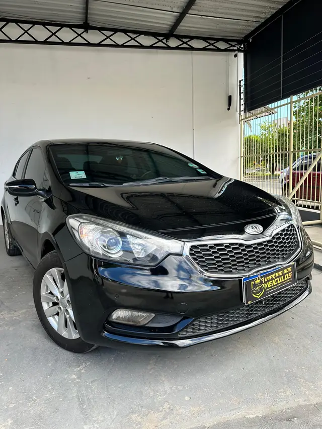 Carro Kia Cerato 2015 SX 1.6 (Aut) (Flex)