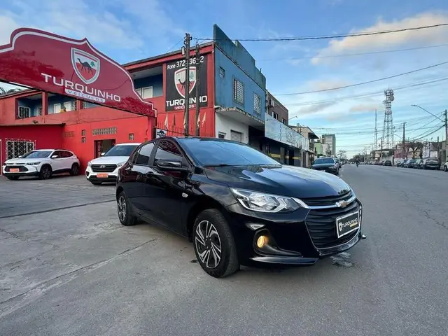 Carro Chevrolet Onix 2024 LT 1.0