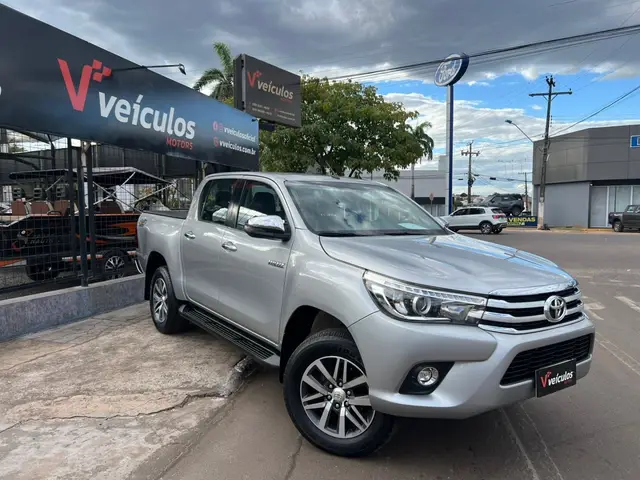 Carro Toyota Hilux Cabine Dupla 2018 Hilux 2.8 TDI SRX CD 4x4 (Aut)