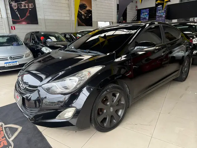 Carro Hyundai Elantra 2012 Sedan 1.8 GLS (aut)