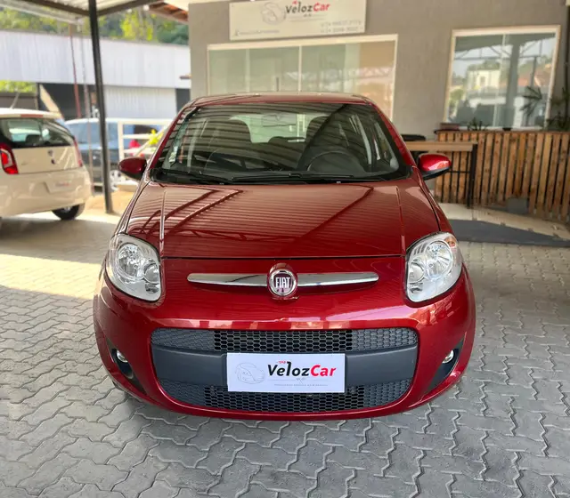 Carro Fiat Palio 2013 Attractive 1.4 8V (Flex)