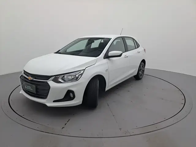 Carro Chevrolet Onix Plus 2024 LT 1.0