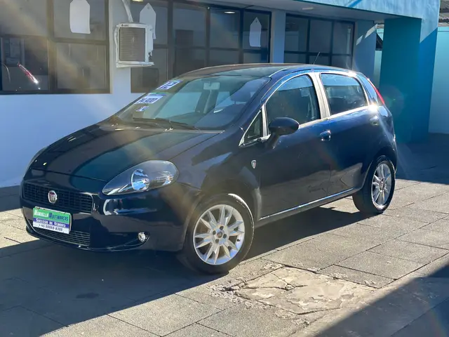 Carro Fiat Punto 2012 Attractive 1.4 (Flex)