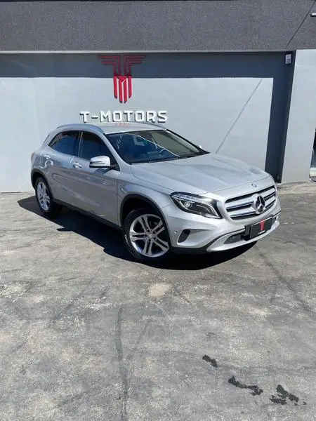 Carro Mercedes-Benz GLA 200 2016 GLA 200 1.6 Advance