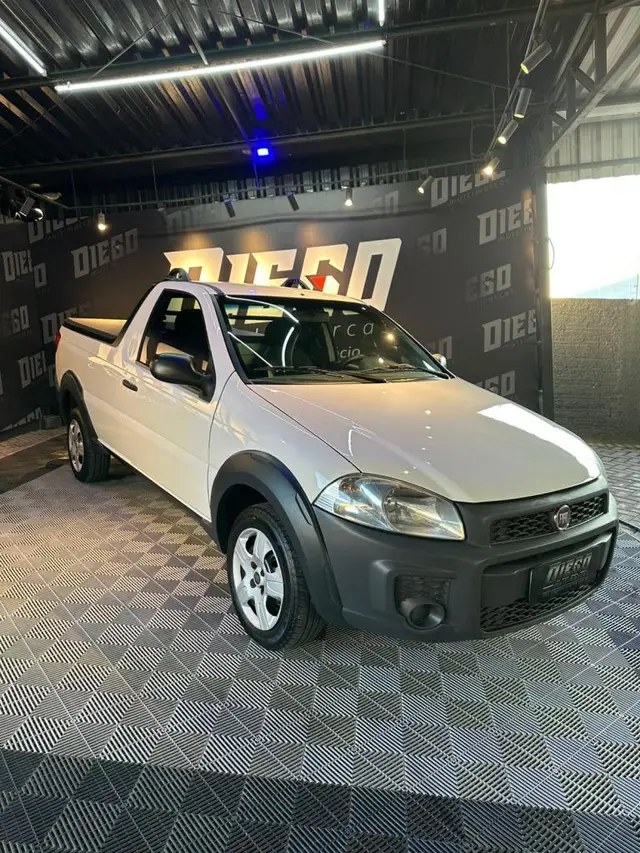Carro Fiat Strada 2018 Hard Working 1.4 (Flex) (Cabine Simples)
