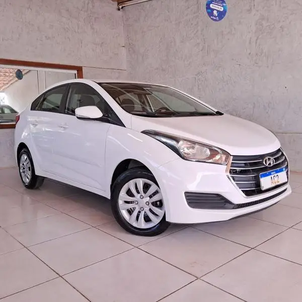 Carro Hyundai HB20S 2018 1.6 Comfort Plus (Flex)