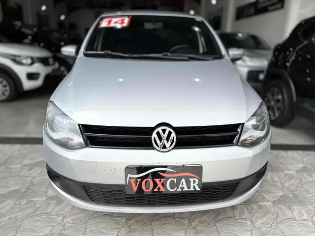 Carro Volkswagen Fox 2014 1.6 VHT Rock in Rio (Flex)