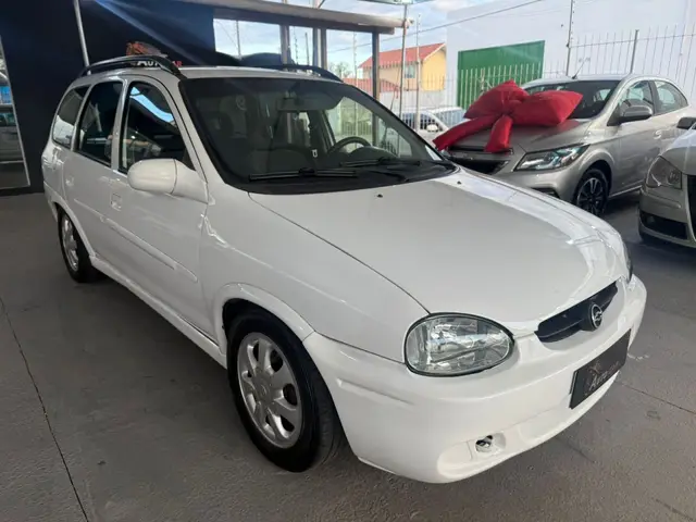 Carro Chevrolet Corsa Wagon 2000 GLS 1.6 MPFi 16V