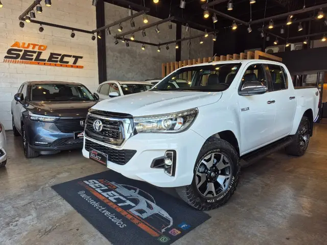 Carro Toyota Hilux Cabine Dupla 2019 Hilux 2.8 TDI CD SRX 50th 4x4 (Aut)