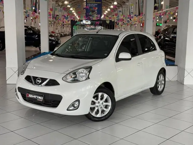 Carro Nissan March 2017 1.6 16V SV (Flex)