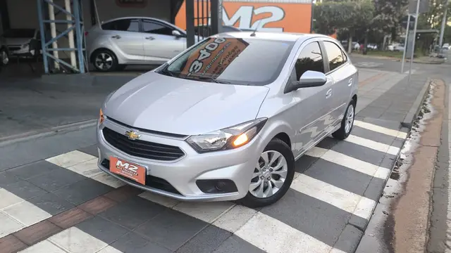 Carro Chevrolet Onix 2017 1.4 LTZ SPE/4 (Aut)