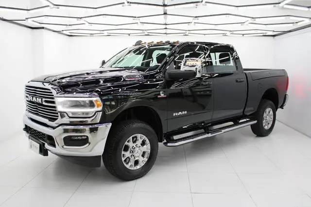 Carro RAM 2500 2024 Laramie 6.7 4X4