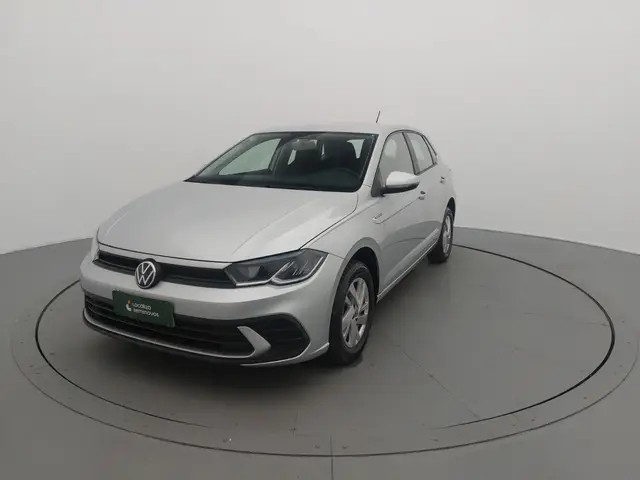 Carro Volkswagen Polo 2025 Track 1.0 Flex 12V 5p
