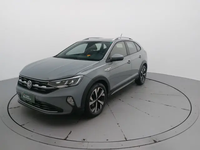 Carro Volkswagen Nivus 2024 Highline 200 TSI