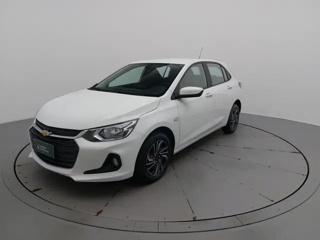 Carro Chevrolet Onix Plus 2024 LT 1.0