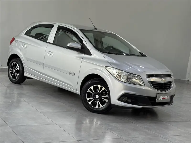 Chevrolet 1.0 LT SPE/4