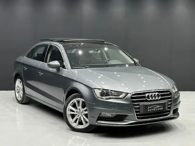 Carro Audi A3 2016 2.0 TFSI Ambition S Tronic