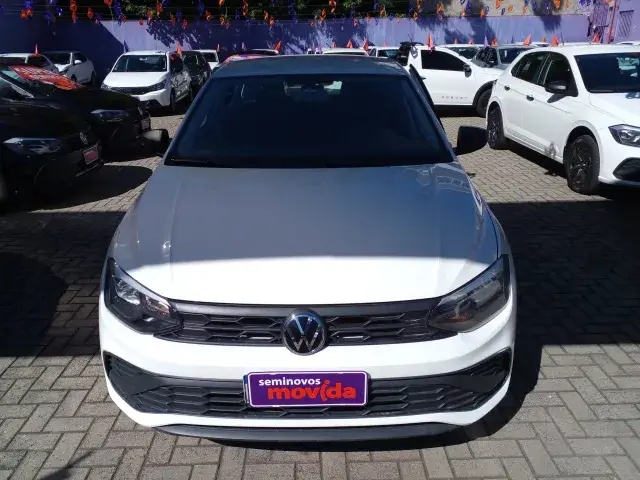 Volkswagen Polo Track 1.0 Flex 12V 5p