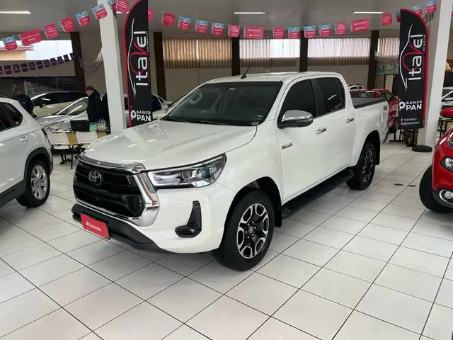 Carro Toyota Hilux Cabine Dupla 2022 SRX 2.8 TDI CD 4x4 (Aut)