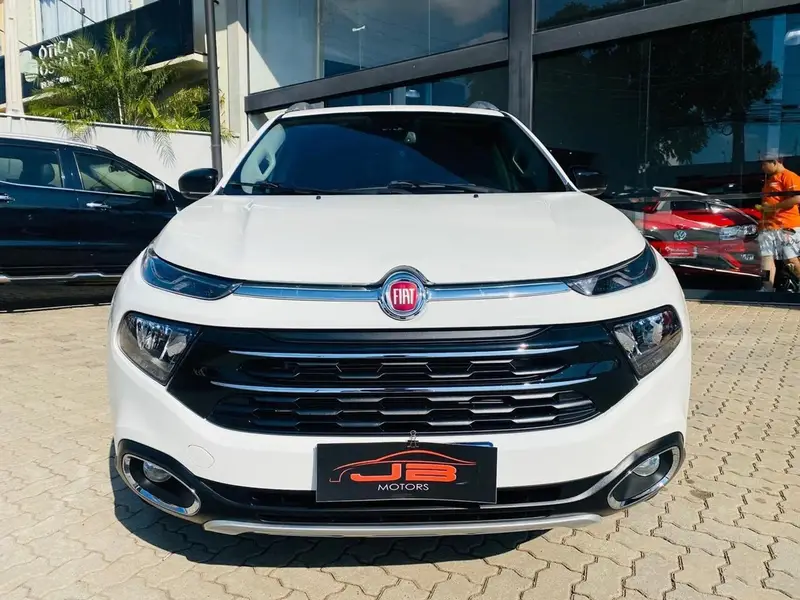 Fiat Toro Volcano 2.0 diesel AT9 4x4